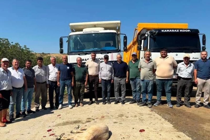 Altınyazı Karasaz Kooperatifi, Hizmet İçin Yeni Kamyonlarını Teslim Aldı