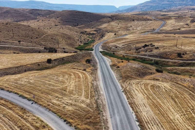 Malatya Yazıhan'da Grup Yolu Ulaşım Standardı Yükseltildi