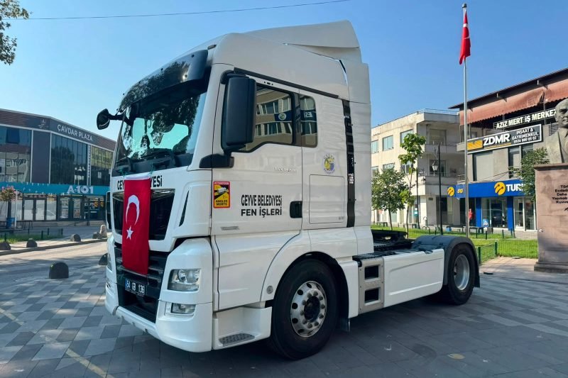 Geyve Belediyesi Araç filosuna 1.7 Milyon TL'lik Yeni Tır Ekledi