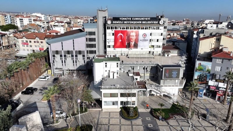 Denizli'de Sosyal Destek Ödemeleri Hak Sahiplerinin Hesaplarına Aktarıldı