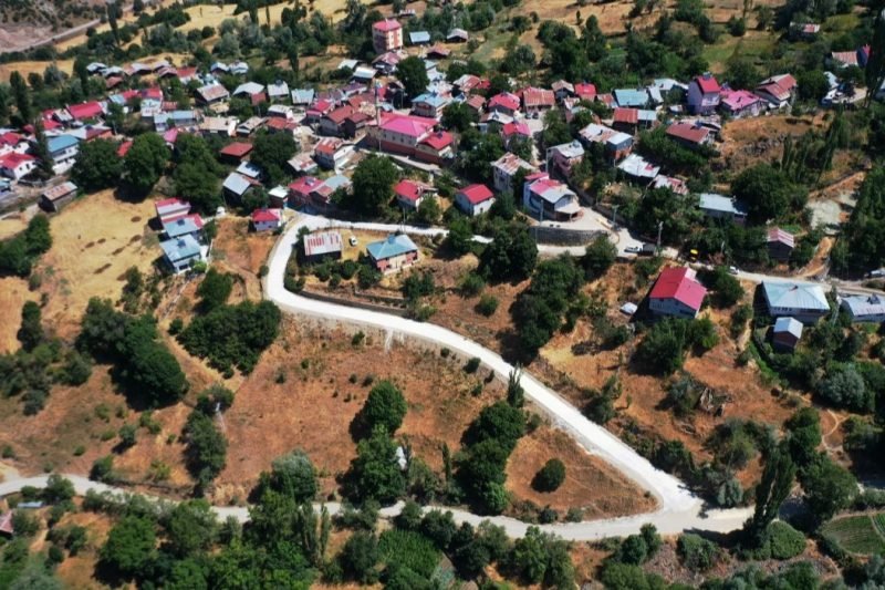 Ordu'da Kırsal Yollara Beton Desteği: Güvenlik ve Konfor Artırıldı