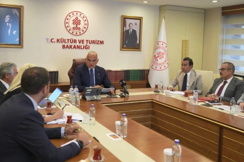 UNESCO Dünya Miras Zirvesi 2027'de İstanbul'da Yapılacak