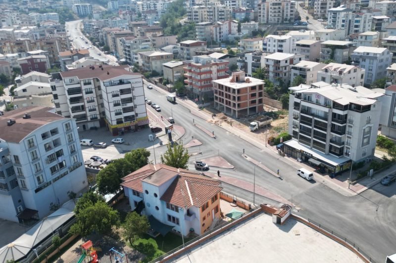Kestel'de Eğitim Caddesi Kapsamlı Bir Yenileme Çalışmasıyla Modern Bir Görünüme Kavuştu