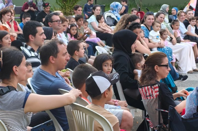 Maltepe'de Çocuklar Yaz Akşamlarını Tiyatroyla Geçirdi