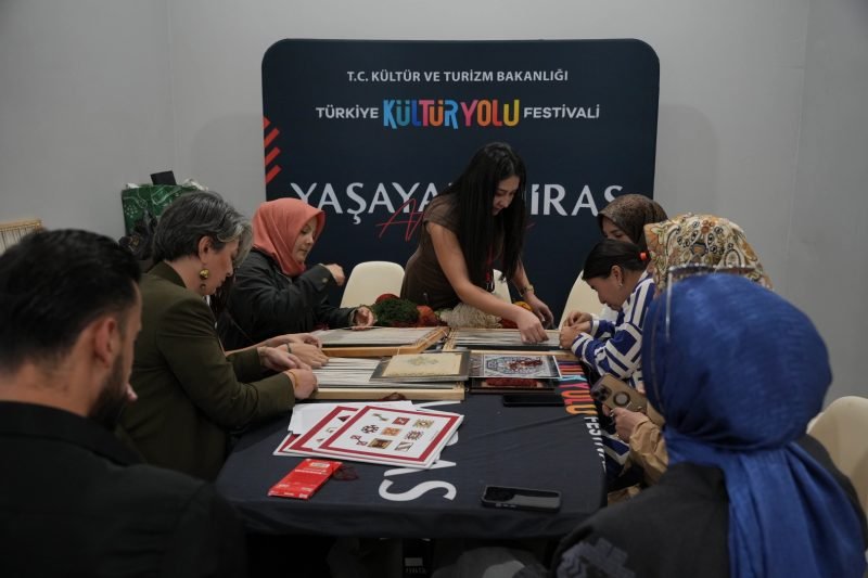 Erzurum Kültür Yolu Festivali'nin Son Gününde Sanat ve Kültür Dolu Etkinlikler