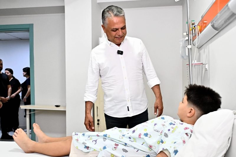 Muratpaşa'da 121 Çocuk Sünnet Oldu, Başkan Uysal Ziyaret Etti