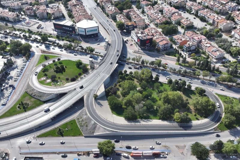Konya'da Ulaşım Ağında 2,5 Kilometrelik Asfalt Yenileme Çalışması Tamamlandı