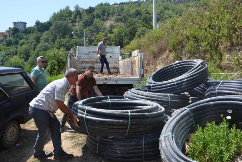 Antalya'da Çiftçilere 12 Bin 300 Metre Sulama Borusu Desteği Sağlandı