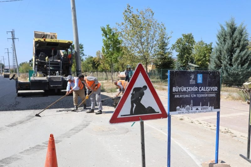 Bursa İnegöl Cumhuriyet Mahallesi'nde Yol Yenileme Çalışmaları Tamamlandı