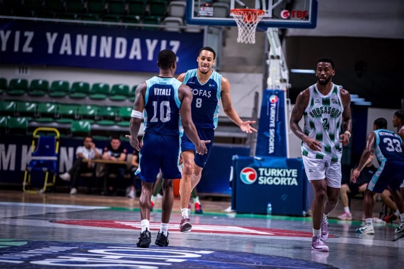 TOFAŞ, Hazırlık Maçında Bursaspor'u 87-78 Mağlup Etti