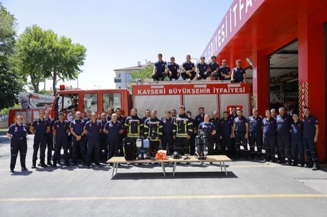 Kayseri İtfaiyesi Yeni Teknolojilerle Donatılıyor, Personel Eğitimleri Devam Ediyor