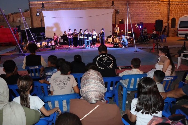 Midyat'ta 8. Uçan Halı Festivali: Sanat ve Eğlence Dolu Bir Gün