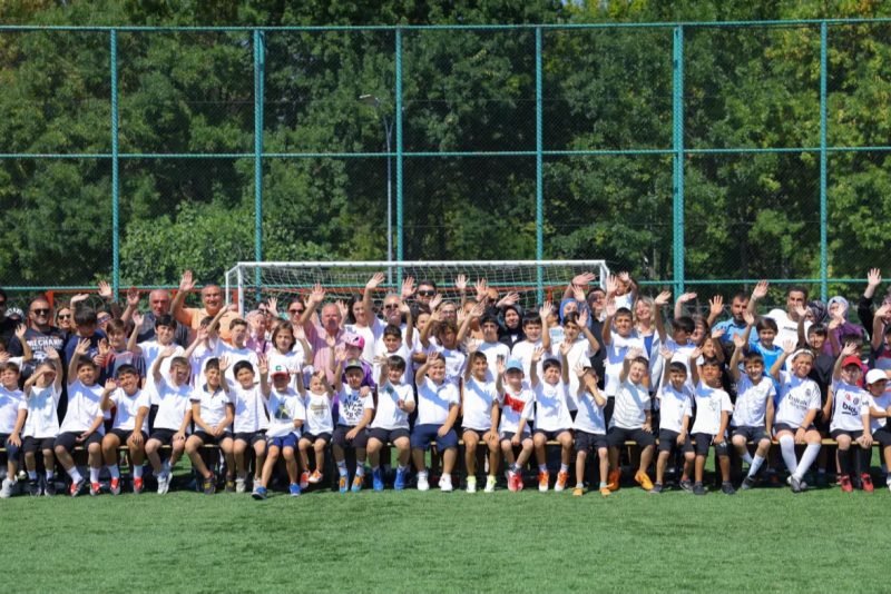 Samsun'da Yaz Spor Okulları 422 Çocuğa Sporla Buluşma Fırsatı Sundu