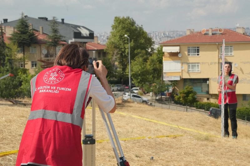 Ankara'da Friglere Ait BT10 Tümülüsü'nde Tarihi Kazı Başladı: Yeni Bilgiler Ortaya Çıkacak