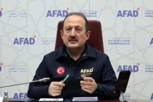 AFAD Başkanı Vali Ali Hamza Pehlivan bayram öncesi afet hazırlıklarını değerlendirdi.