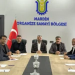 AK Parti Mardin Milletvekili Faruk Kılıç, Mardin Organize Sanayi Bölgesi'nde tekstil sektörü temsilcileriyle bir araya geldi.