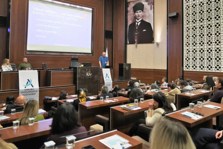 Keçiören Belediyesi personeline yönelik sağlık bilinçlendirme semineri