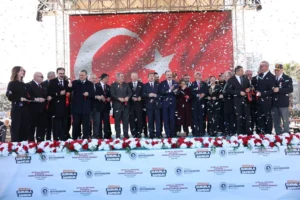 Samsun'da açılan İstiklal Meydanı, Tanıtım Merkezi ve Astorya'dan genel görünüm