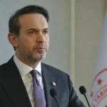 Enerji ve Tabii Kaynaklar Bakanı Alparslan Bayraktar, Türkiye'nin enerji alanındaki hedeflerini ve arama çalışmalarını değerlendirdi.