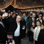 Başakşehir Ramazan etkinliklerinde siyaset ve bilim dünyasından önemli konuklar vatandaşlarla buluştu.