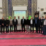 Osmangazi Belediye Başkanı Erkan Aydın, Ramazan Bayramı'nda vatandaşlarla bayramlaşıyor