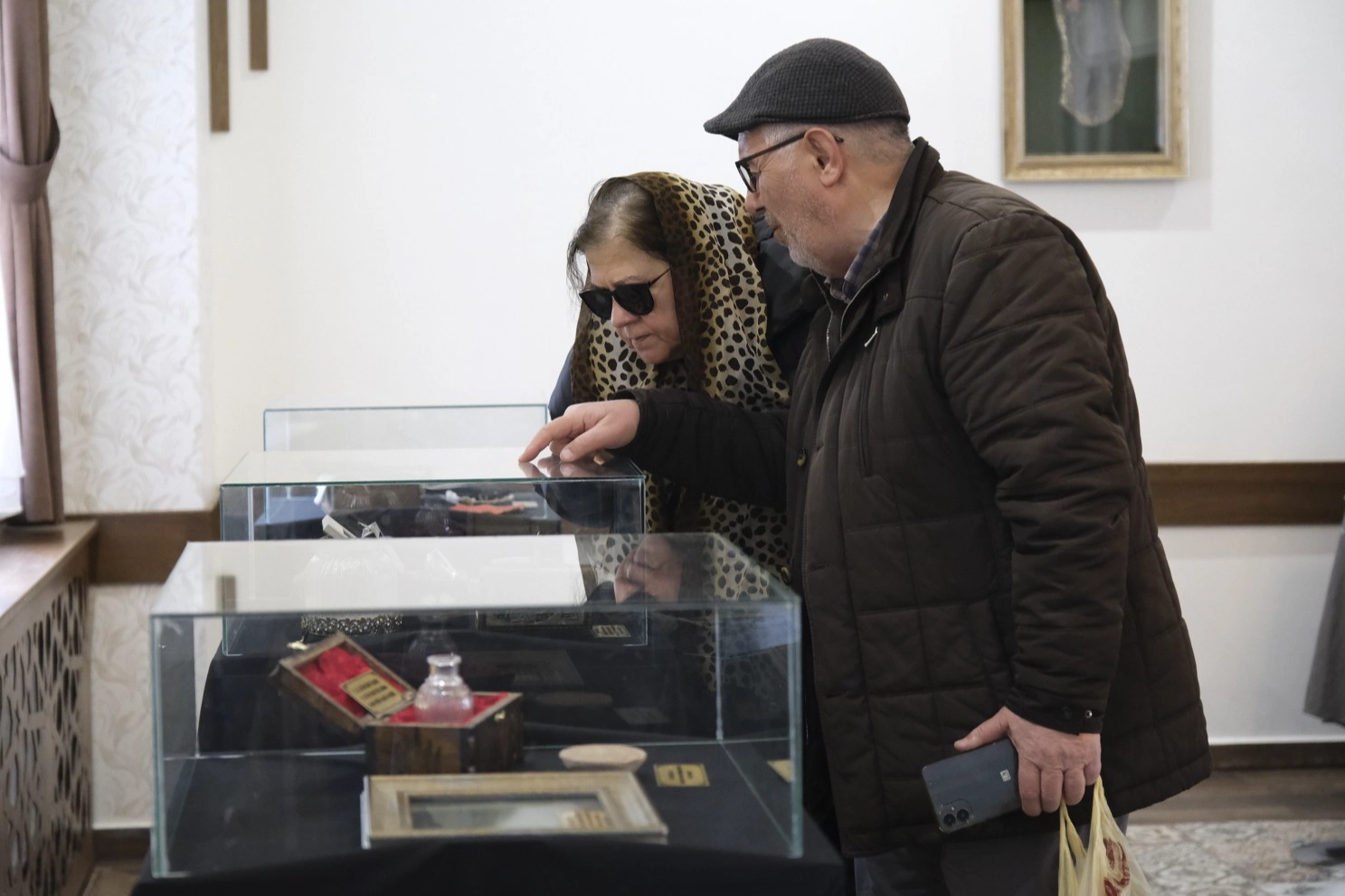 Çorum'da düzenlenen Kutsal Emanetler Sergisi ve Aykut Kuşkaya konseri etkinliğinden bir görünüm