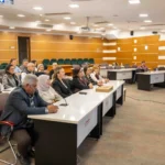 Bornova'da muhtarlara dijital iletişim ve sosyal medya kullanımı üzerine eğitim verildi.