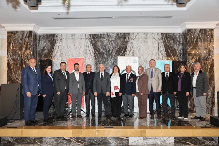 Nilüfer Belediyesi şehit ve gazi aileleri için vefa iftarı düzenledi ve Şehitler Anı Parkı projesini duyurdu.