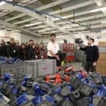 Bursa Osmangazi'de genç girişimciler Bemis Elektrik Fabrikası'nı ziyaret etti