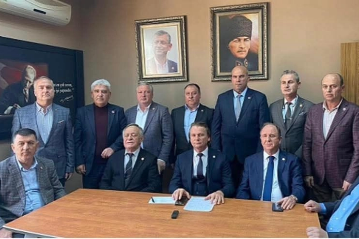 CHP Edirne İl Genel Meclisi Grubu, İl Özel İdaresi yöneticisinin sosyal medyadaki paylaşımına tepki gösteriyor.