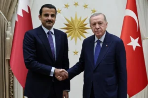 Cumhurbaşkanı Erdoğan ve Katar Emiri Şeyh Temim bin Hamed Al Sani telefon görüşmesi gerçekleştiriyor