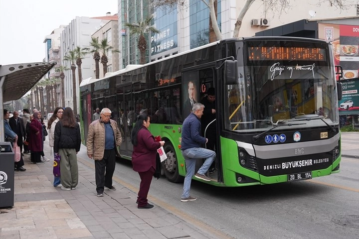 Denizli Büyükşehir Belediyesi bayramda ücretsiz ulaşım müjdesi verdi