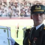 Ebru Eroğlu'nun ihraç kararına ret ve komutanın göreve iadesine ilişkin haber görseli