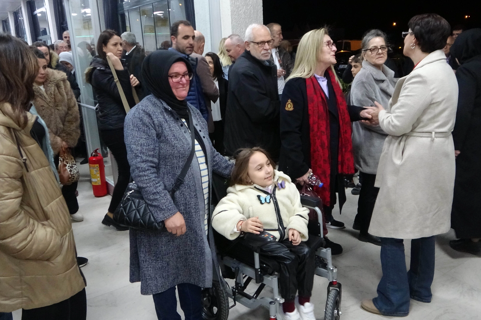 Keşan halkı SMA hastası Melek için bir araya gelerek bağış topladı.