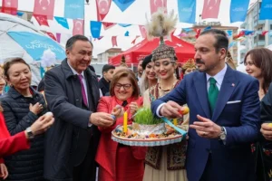 Gaziantep'te Nevruz Bayramı coşkusu ve birlik mesajları