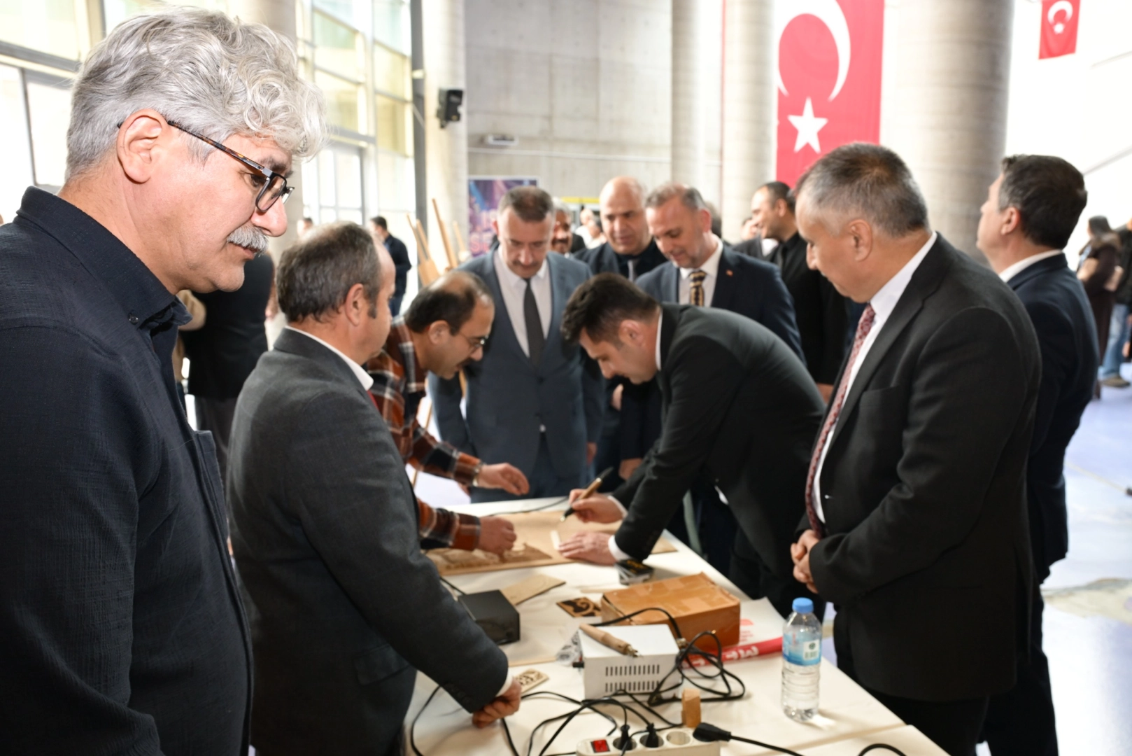 Bursa'da meslek liselerinde geleneksel zanaatların eğitimi