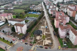 Sakarya'nın Ferizli ilçesinde yapımı devam eden Atatürk Parkı'ndan genel bir görünüm