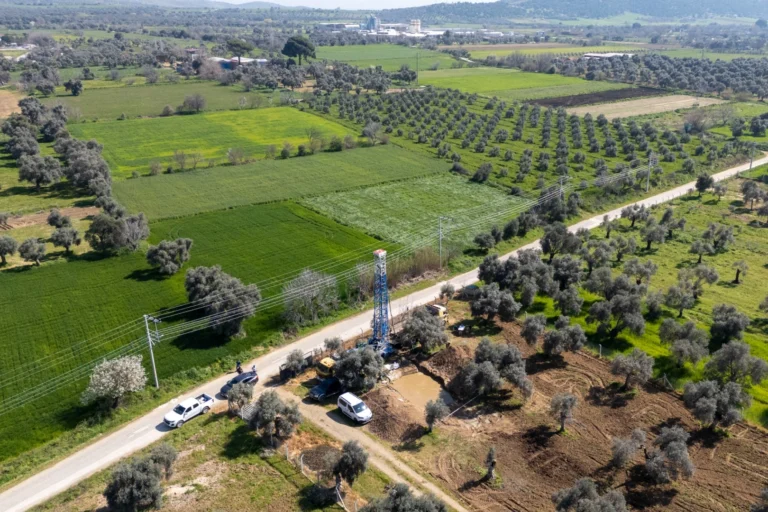 İzmir'de yeni su kuyuları açılıyor, su güvenliği artırılıyor