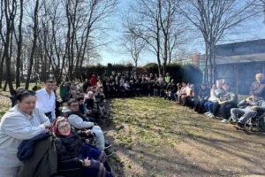 Sakarya Engelsiz Hobi Atölyeleri özel gereksinimli bireylerle doğa etkinliği düzenledi.