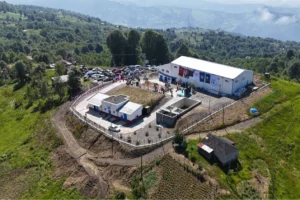 Trabzon Büyükşehir Belediyesi'nin Büyükliman Havzası'ndaki ilçelere yönelik devam eden altyapı yatırımlarını gösteren görsel.