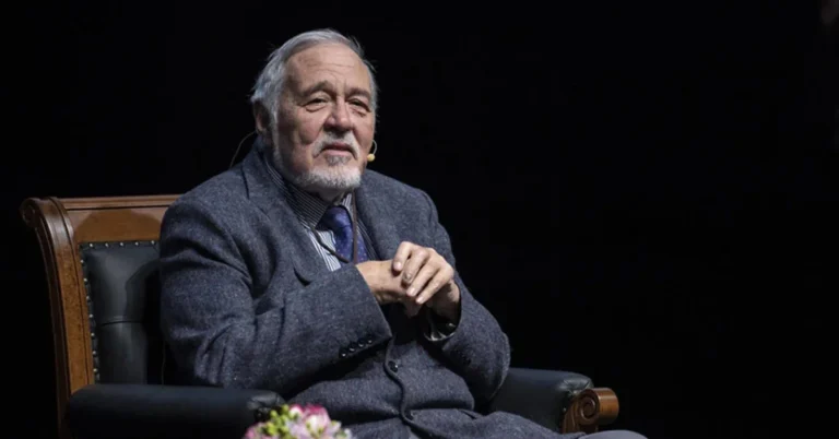 Tarihçi Prof. Dr. İlber Ortaylı'nın cenaze töreninden bir görüntü