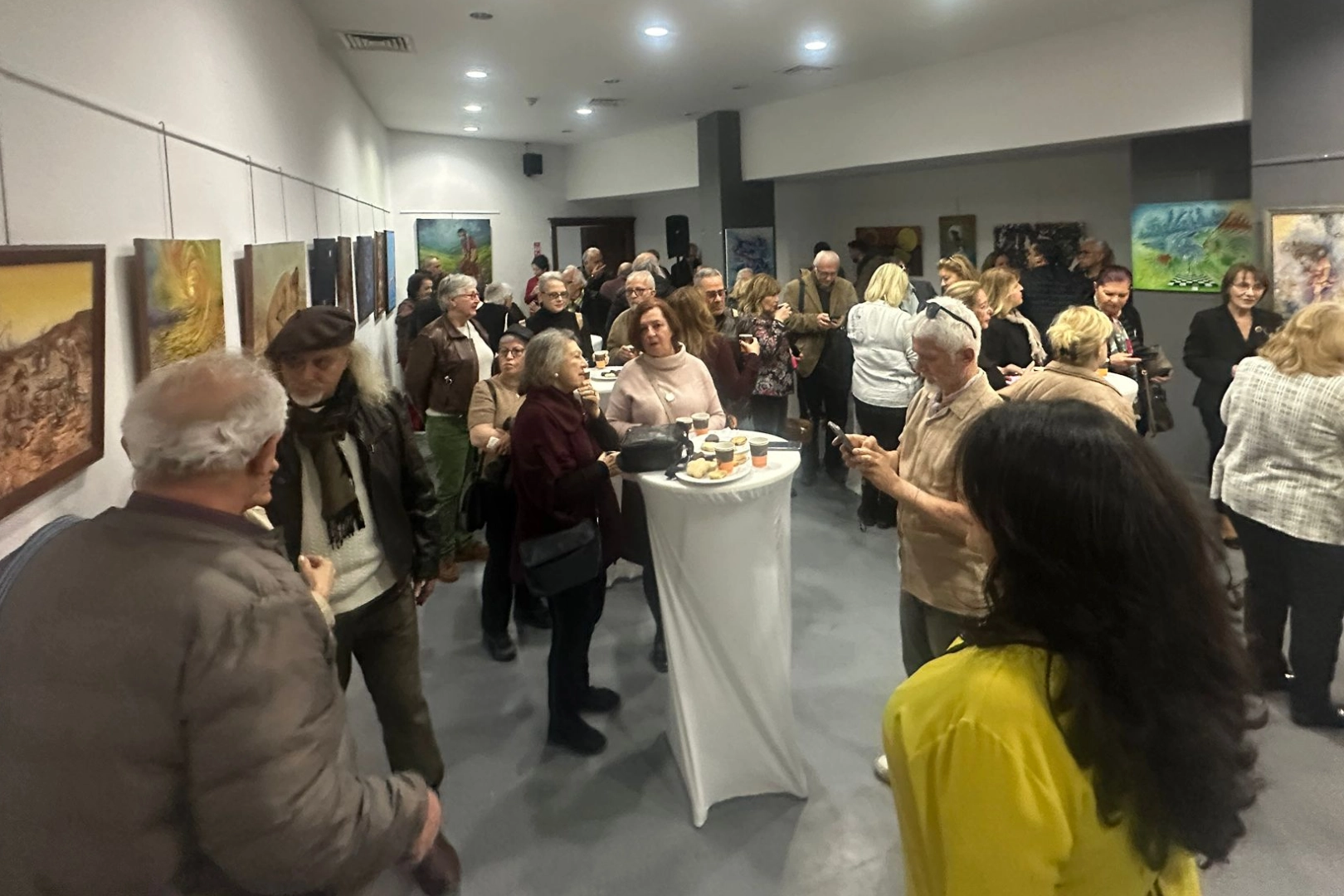 İzmir'de Doğa, Kadın ve Su Sergisi'nin açılışından bir kare