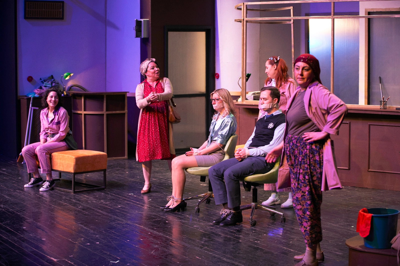 İzmir Şehir Tiyatroları, 27 Mart Dünya Tiyatro Günü'nü ücretsiz oyunlarla kutluyor.