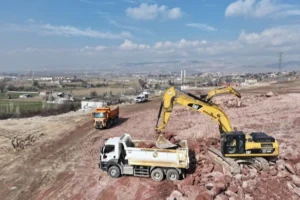 Kocasinan Belediyesi hizmet binası ve tesisleri için kurulan güneş enerjisi santrali panelleri