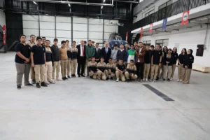 Melikgazi Belediyesi tarafından havacılık lisesi öğrencilerine sağlanan teknolojik ekipmanlar ve destekler