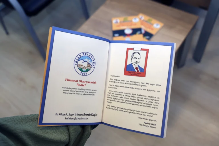 Talas Belediyesi'nin finansal okuryazarlık kitabı Milli Eğitim müfredatına ilham verdi