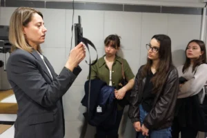 Kocaeli Fotoğraf Teknolojisi Müzesi'nde öğrencilere yönelik eğitim programı.