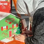 İzmit Belediyesi'nin dilek kutusu projesi kapsamında vatandaşlara sürpriz ziyaretleri