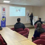 İzmit Belediyesi'nin gençlere yönelik uluslararası fırsatlar bilgilendirme toplantısı