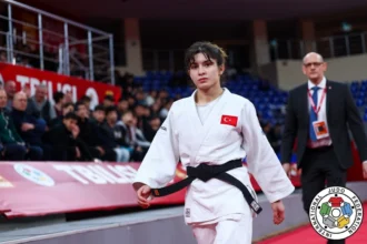 Tuğçe Beder Tiflis Grand Slam'de altın madalya kazandı